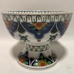 Makkum schaal op voet - Makkum J 74, Antiek en Kunst, Ophalen of Verzenden