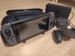 Nintendo Switch I v.2 upgraded versie met grip en koffer, Ophalen, Gebruikt, Met 1 controller, Switch 2019 Upgrade