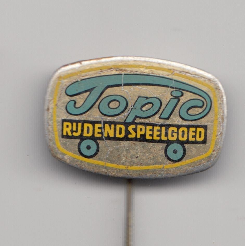 Topic Rijdend Speelgoed speldje, Gebruikt, Niet vindbaar, Niet vindbaar, Speldje of Pin
