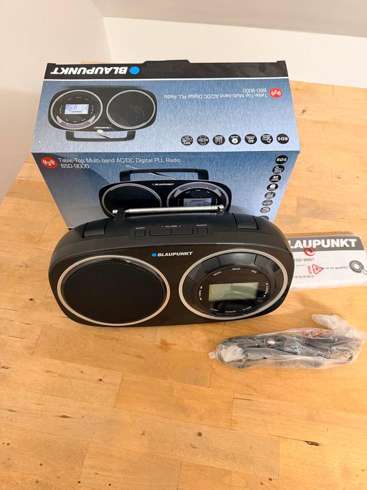 Blaupunkt BSD-9000 Multi-Band Radio - Nieuw in Doos, Audio, Tv en Foto, Radio's, Nieuw, Radio, Ophalen of Verzenden