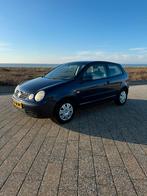 Volkswagen Polo 1.4 55KW 2002 Blauw | APK | AIRCO | CRUISE, Auto's, Voorwielaandrijving, 74 pk, 4 cilinders, Blauw