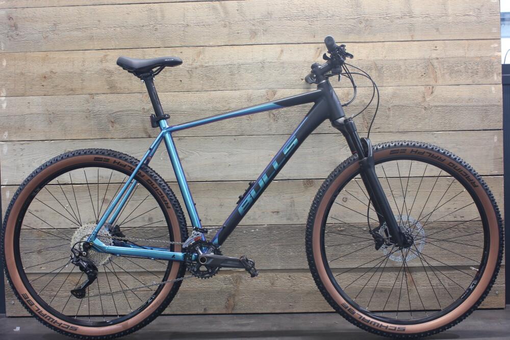 29er Bulls Copperhead 3 22 versnellingen Deore Rainbow Petro, Fietsen en Brommers, Fietsen | Mountainbikes en ATB, Nieuw