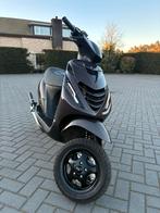 Piaggio zip 125cc op brom, Maximaal 45 km/u, Zip, Zo goed als nieuw, Benzine