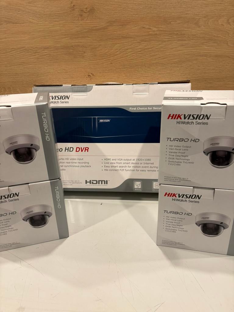Hikvision beveiligings camera systeem met HDD, Ophalen of Verzenden, Nieuw