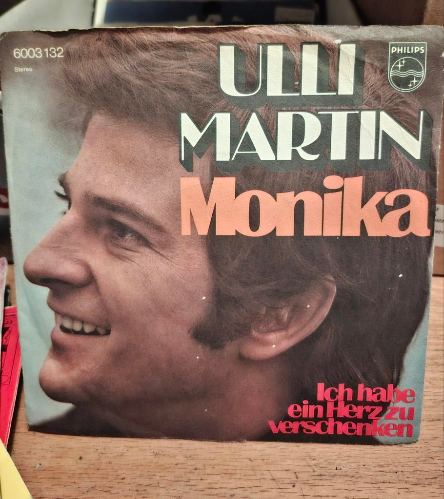 Ulli Martin - Monika / Ich habe ein Herz zu verschenken, Ophalen of Verzenden, Gebruikt