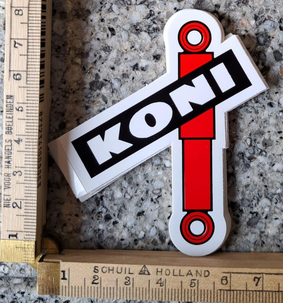 Vintage sticker in de vorm van een schokbreker KONI merk, Ophalen of Verzenden, Zo goed als nieuw