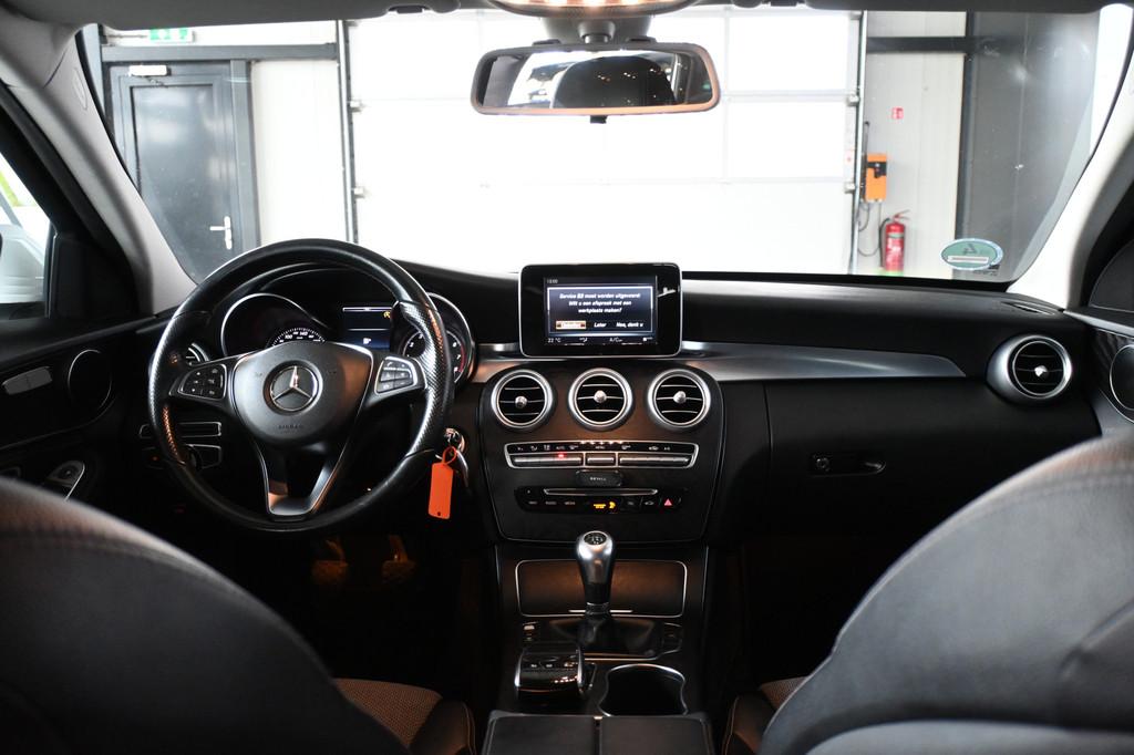 Mercedes-Benz C-Klasse Estate 180 Prestige Clima Navigatie L, Parkeerassistent, Achterwielaandrijving, Gebruikt, Met garantie (alle)