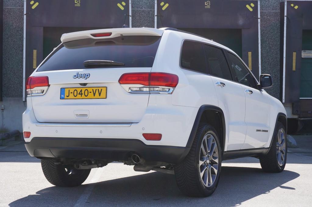 Jeep Grand Cherokee 3.6 286pk AUT Summit | Stoelverwarming V, Auto's, Jeep, Automaat, 12 maanden, Gebruikt, Wit