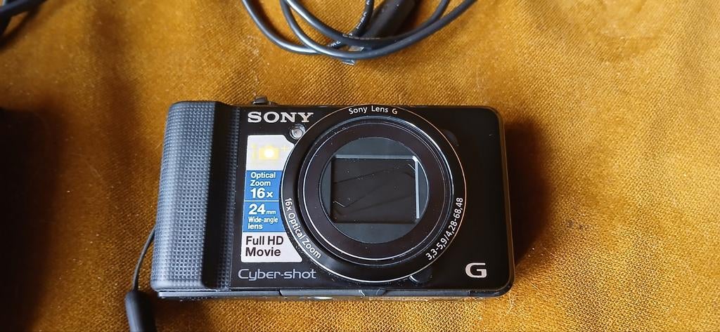 Sony cyber-shot DSC-HX9V digitale camera netjes, Ophalen of Verzenden, Sony, 8 keer of meer
