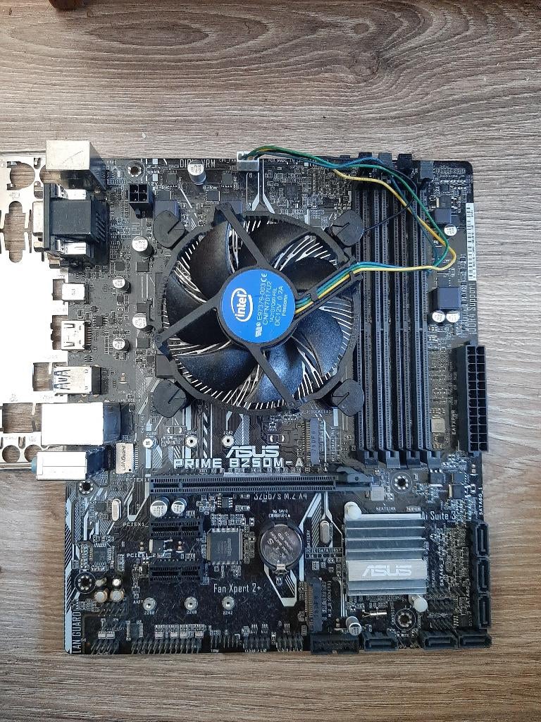 Intel Asus moederbord incl. intel i5 processor, Ophalen, LGA 1151, DDR4, Zo goed als nieuw