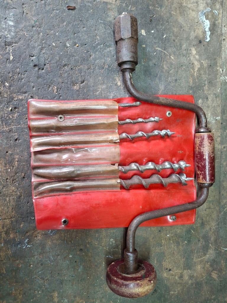 Oude booromslag, Ophalen