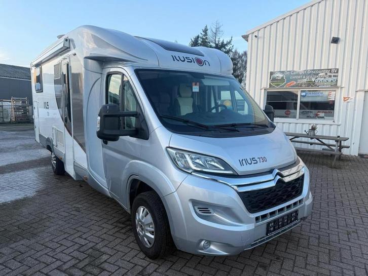Ilusion Irius 730 Queensbed 2015 150PK, Caravans en Kamperen, Campers, Bedrijf, Half-integraal, Overige merken, Overige merken