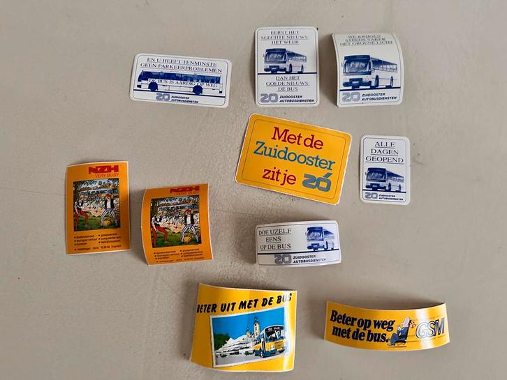 Verzameling oude bus-stickers, Verzamelen, Stickers, Overige typen, Ophalen of Verzenden