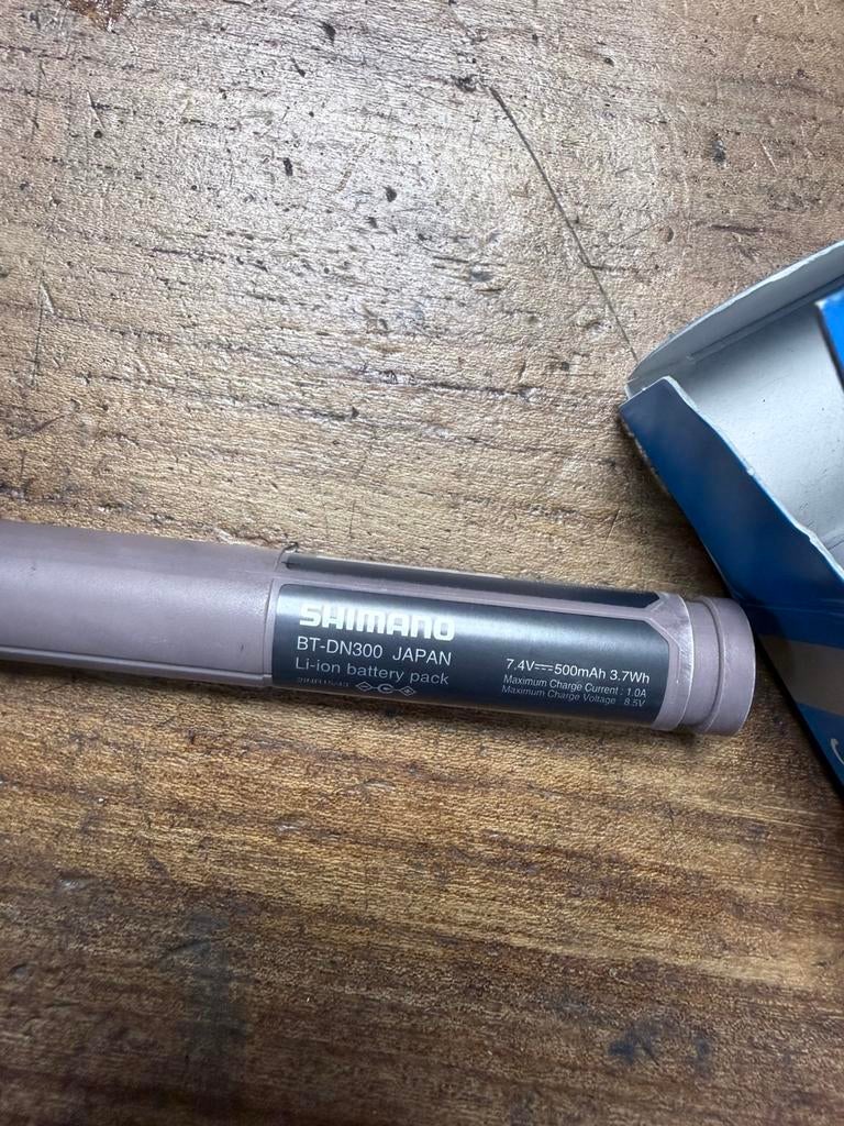 Shimano BT-DN300 Di2 accu, Ophalen of Verzenden, Zo goed als nieuw, Overige typen