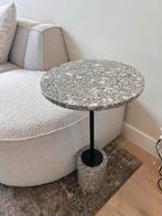 Marmeren bijzettafel, Huis en Inrichting, Overige materialen, Minder dan 55 cm, Gebruikt, Rond