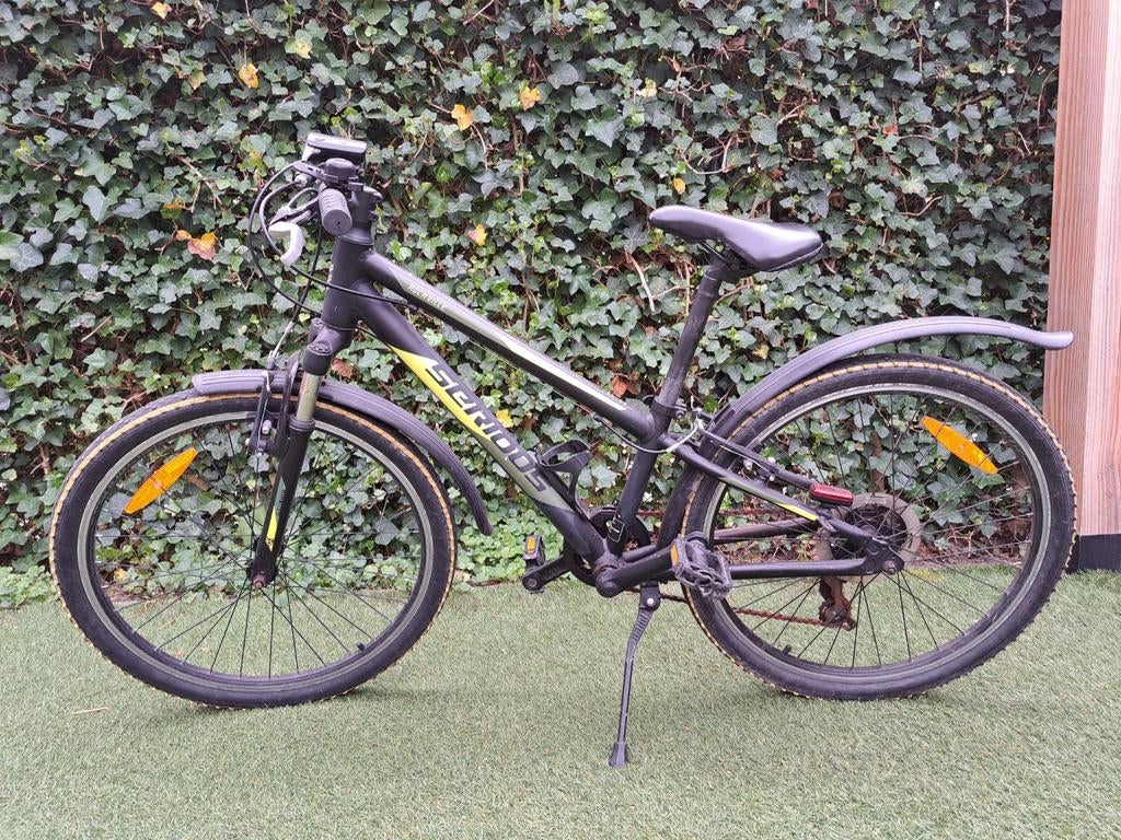 Serious Rockville 24 inch kinderfiets - Zwart/Geel/Groen, Fietsen en Brommers, Fietsen | Jongens, Ophalen, Velgrem, Versnellingen