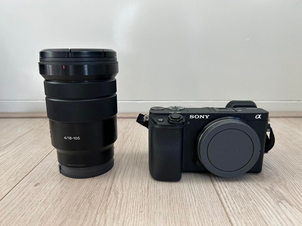 Sony A6400 + E 18-105mm f/4.0 Power Zoom lens + accessoires, Ophalen, Zo goed als nieuw, Sony, 8 keer of meer