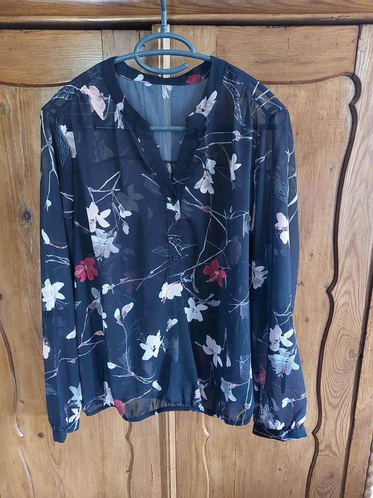 Een zwart doorschijnende blouse maat L, Ophalen of Verzenden, Zo goed als nieuw, Maat 38/40 (M), Zwart