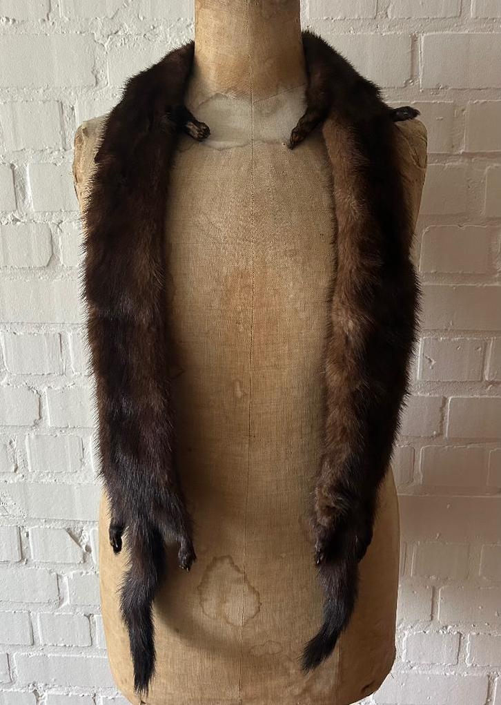 vintage sjaal bont - nerts, Kleding | Dames, Mutsen, Sjaals en Handschoenen, Zo goed als nieuw, Sjaal, Maat 46/48 (XL) of groter