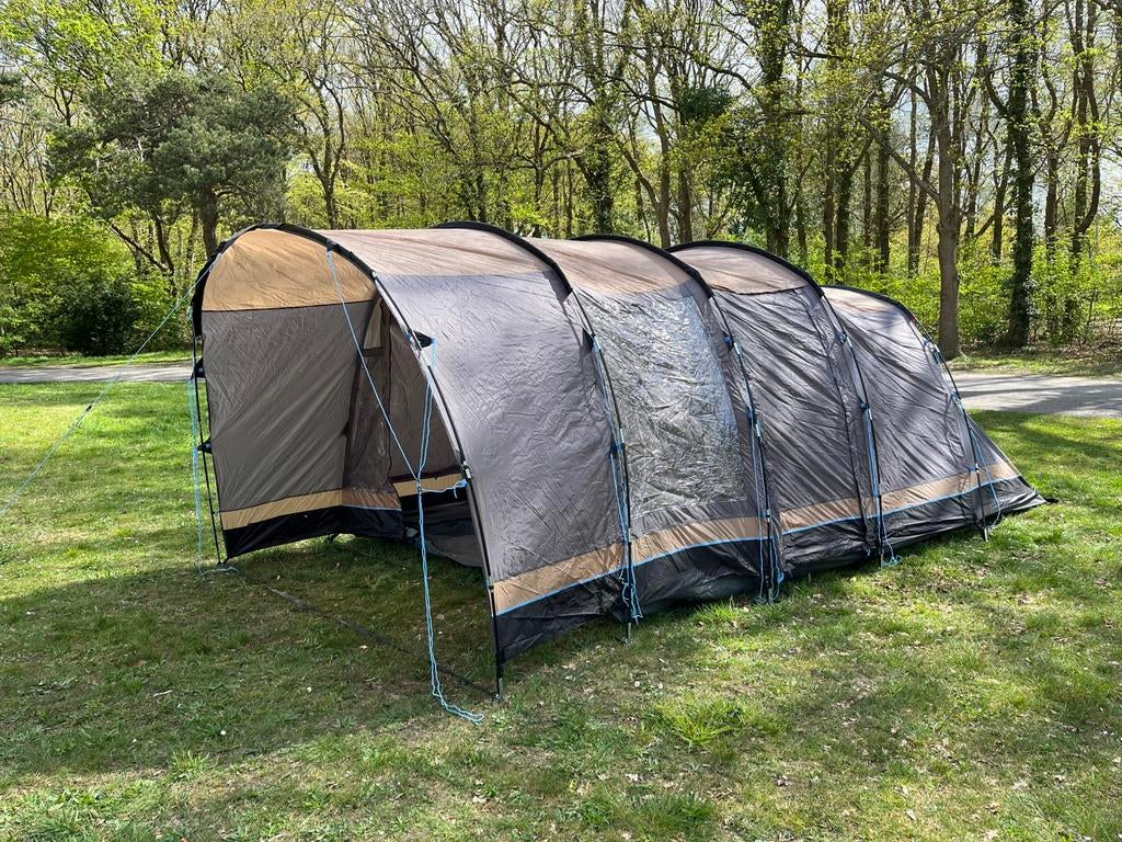 Nylon tunneltent Vrijbuiter Pine300 (4 pers.) + losse luifel, Ophalen, Zo goed als nieuw, Tot en met 4