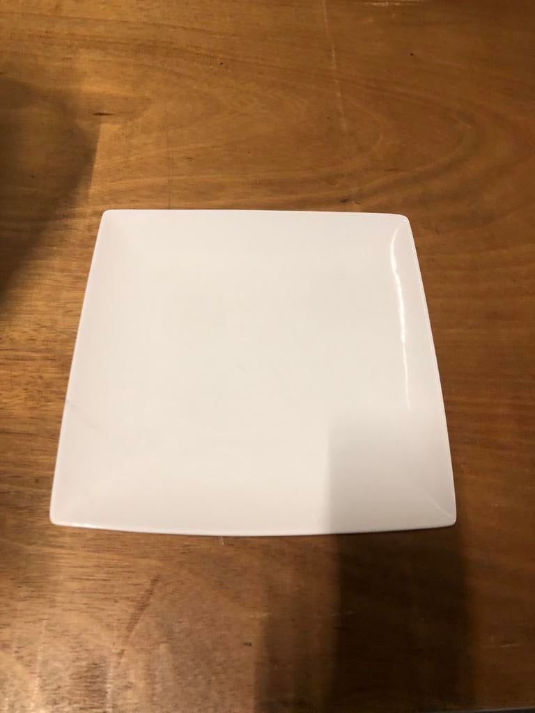 25 vierkante witte borden 26x26 cm, Ophalen, Gebruikt, Keramiek, Bord(en)