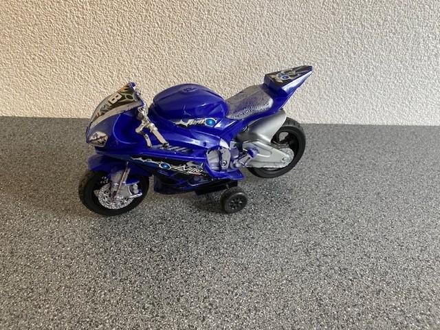 zgan speelgoed  motor 20cm. met vliegwielaandrijving, Ophalen of Verzenden, Gebruikt