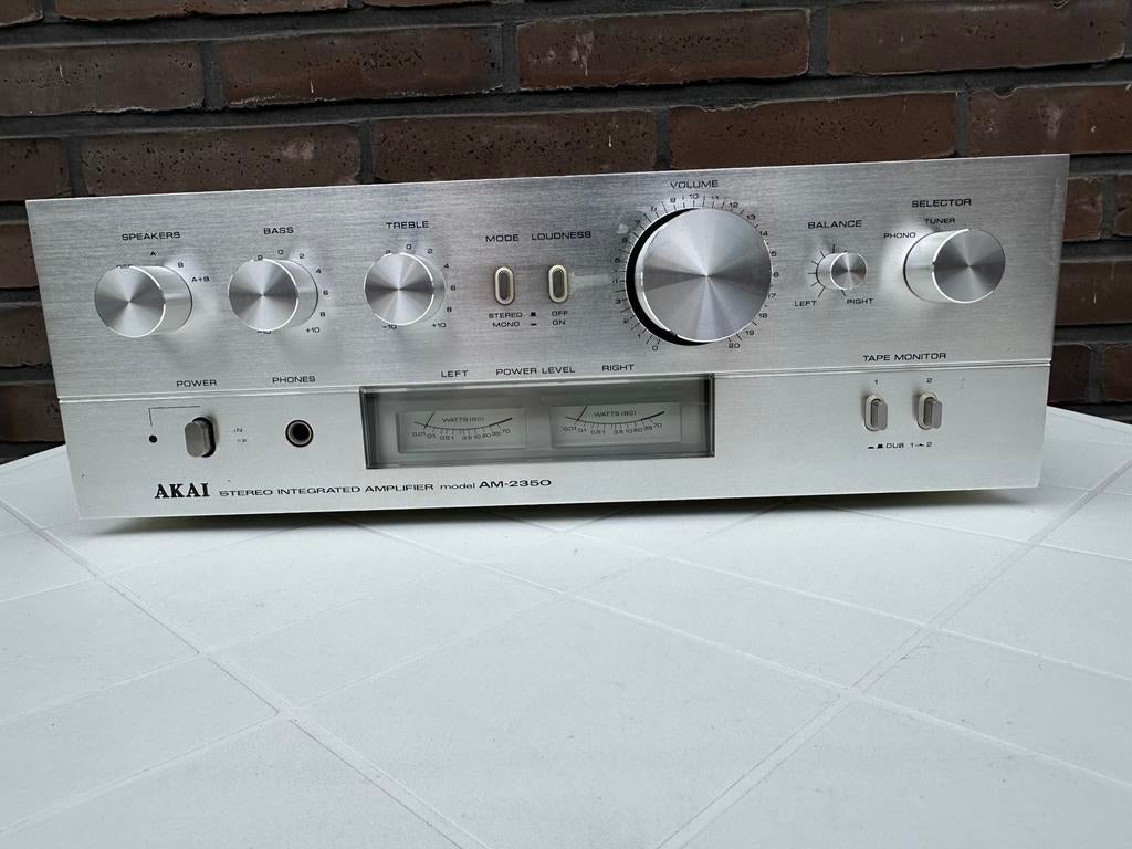 Akai AM-2350 Versterker, Overige merken, Gebruikt, Ophalen of Verzenden, Minder dan 60 watt