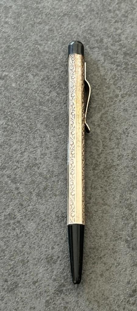 Montblanc Balpen met Gegraveerd Zilverontwerp, Ophalen of Verzenden, Gebruikt, Balpen, Mont Blanc