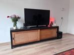 GRATIS TV MEUBEL ZSM OPHALEN!, Huis en Inrichting, Kasten | Televisiemeubels, Ophalen, Gebruikt, Eikenhout, 200 cm of meer