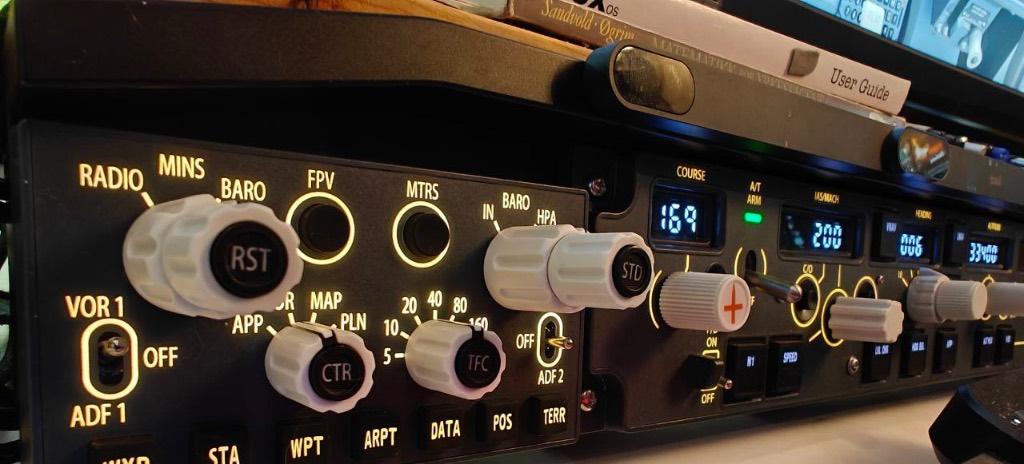 Gezocht: WinWing/Winctrl 737 MCP/EFIS/FMC, Ophalen of Verzenden, Winwing
