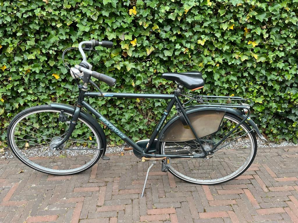 Batavus herenfiets - opknapper met lekke achterband, Fietsen en Brommers, Fietsen | Heren | Herenfietsen, Ophalen, Gebruikt, Versnellingen