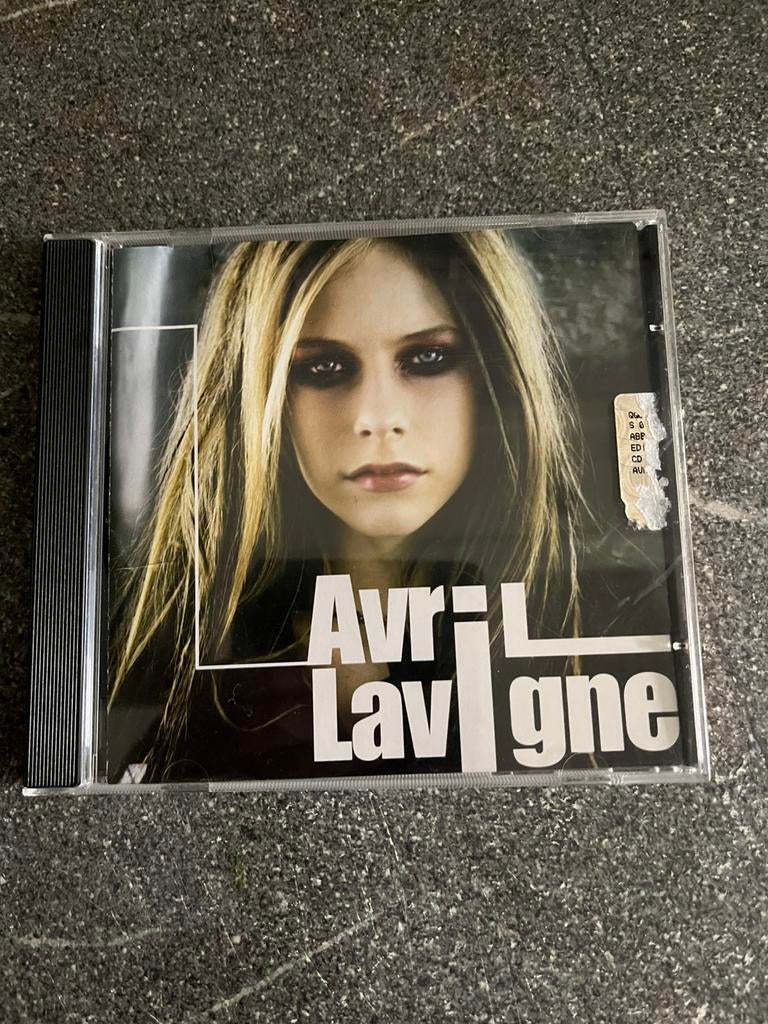 Avril Lavigne: Avril Lavigne EP / Tribe magazine, Ophalen of Verzenden, Zo goed als nieuw