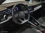 Audi A3 Sportback 45 TFSI e S edition Competition Panorama/K, Zwart, 4 cilinders, Leder en Stof, Wit