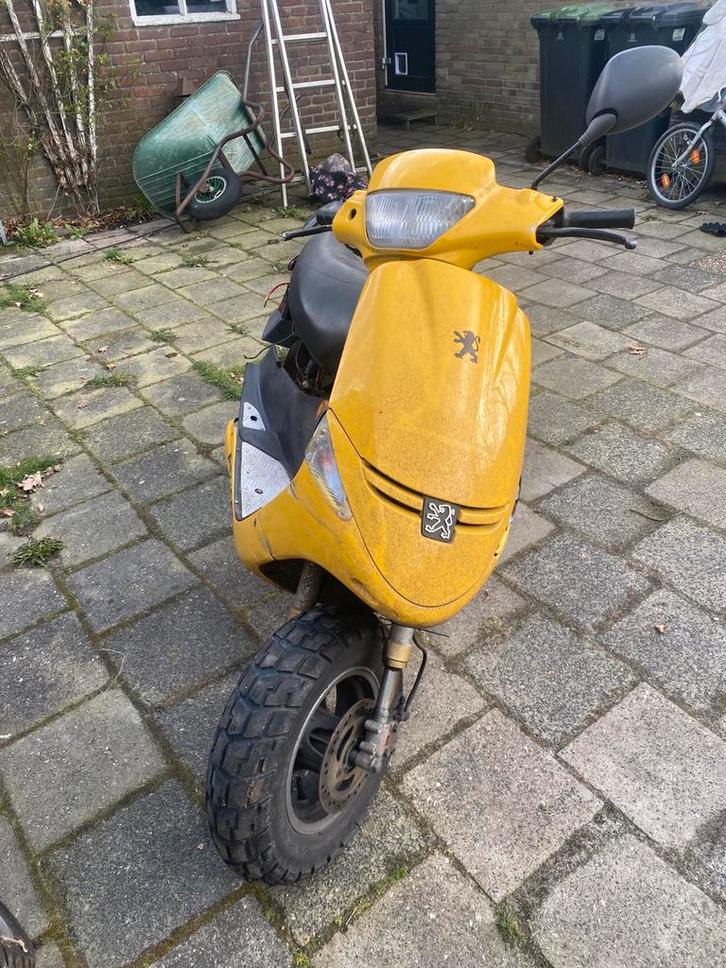 Loop of sloop, Fietsen en Brommers, Scooters | Peugeot, Zo goed als nieuw, Overige modellen, Benzine, Ophalen