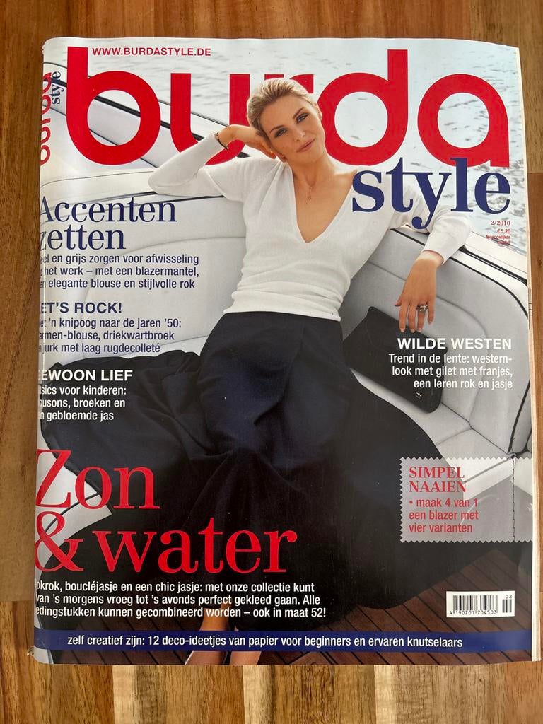 Burda Style 2/2010 - Naaipatronen Magazine, Hobby en Vrije tijd, Kledingpatronen, Ophalen, Gebruikt, Vrouw, Burda