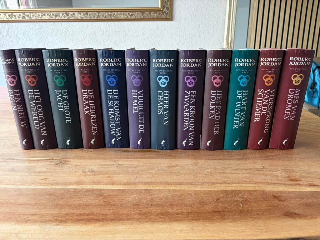 Robert Jordan het Rad des tijd deel 1-11, Boeken, Ophalen of Verzenden, Gelezen