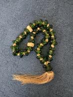 Vintage Zorgparels, groen met goud kleurig., Ophalen of Verzenden, Zo goed als nieuw, Sieraad