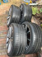 Pirelli P Zero 235/35 R19 sportbanden + 19” spaakvelgen, Auto-onderdelen, Banden en Velgen, Ophalen, Gebruikt, 275 mm, Banden en Velgen