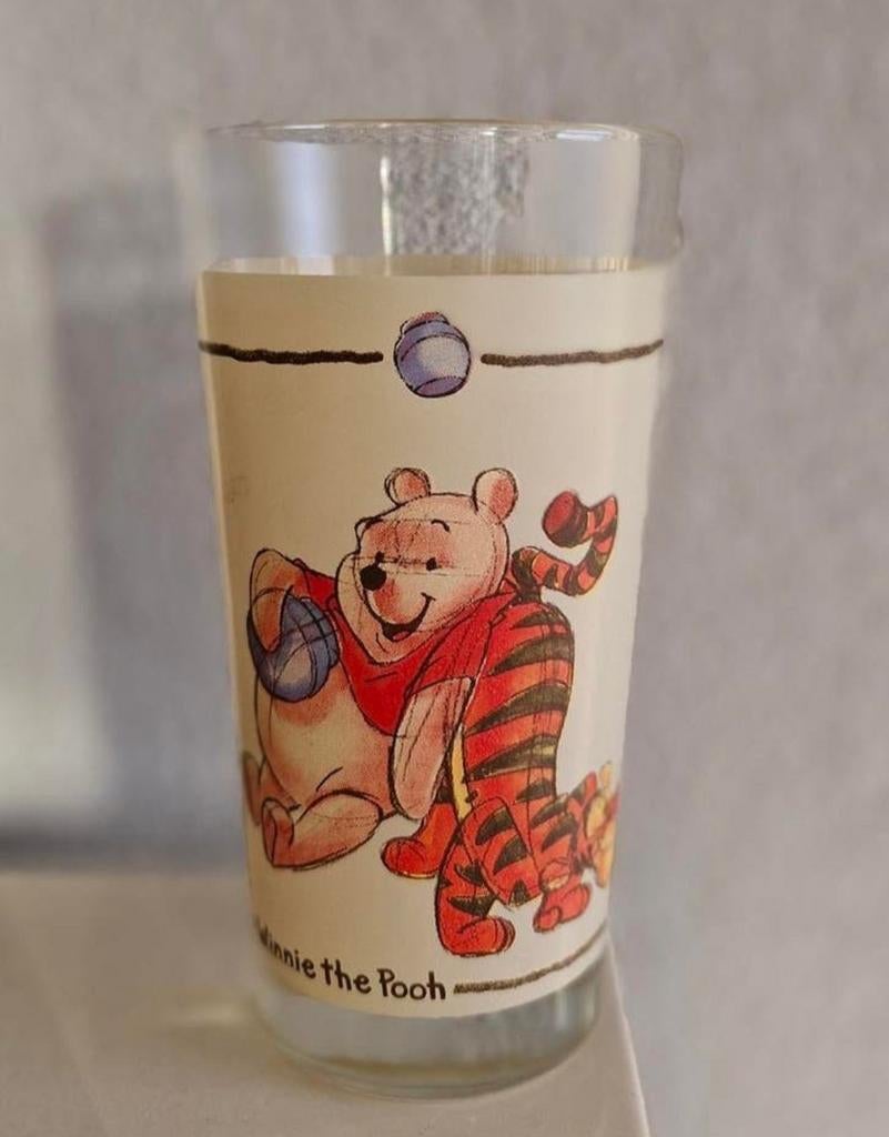 Disney glas Winnie de Pooh en Teigetje, Verzamelen, Glas en Borrelglaasjes, Ophalen of Verzenden, Zo goed als nieuw