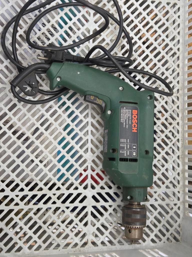 Bosch CSB 550-2 Klopboormachine 550W, Boormachine, Gebruikt, Ophalen of Verzenden, Variabele snelheid