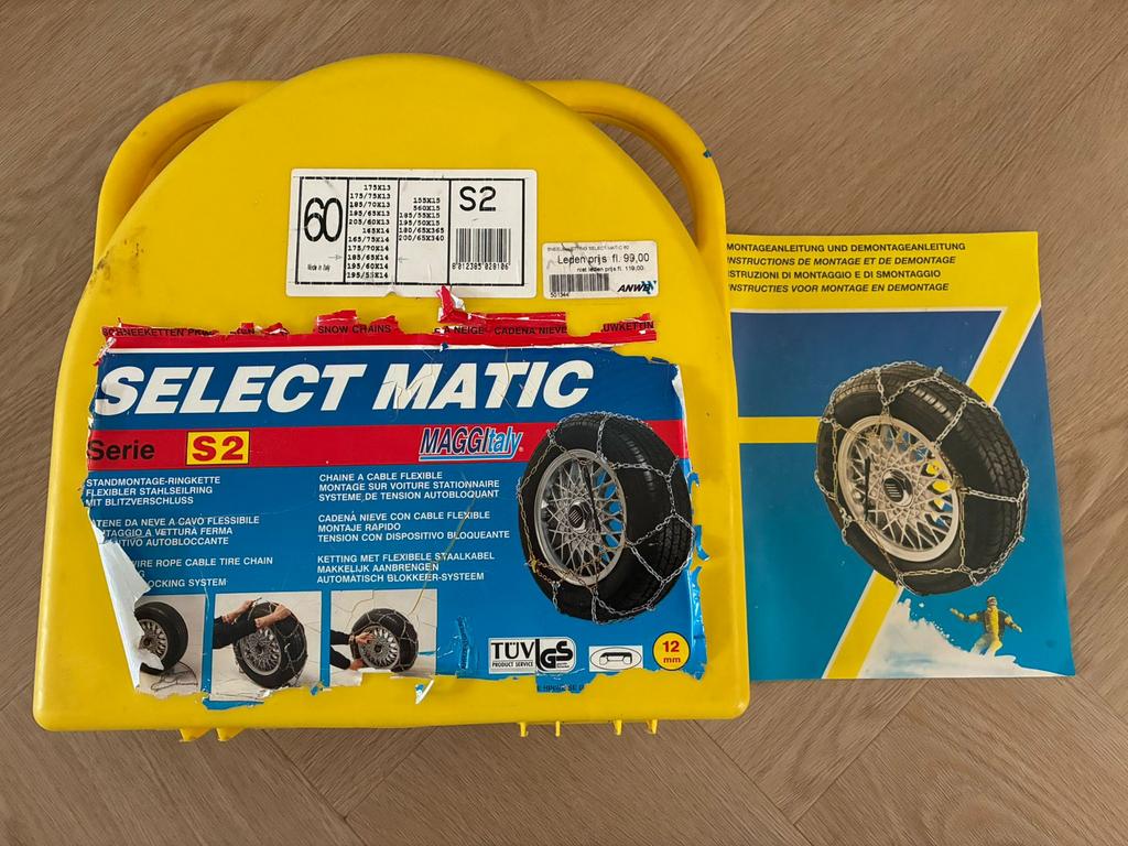 Sneeuwkettingen, Ophalen, Zo goed als nieuw