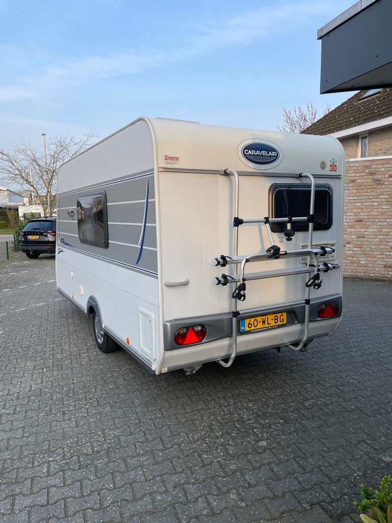 Caravelair Antares de Luxe (2014) met fietsendrager en voort, Treinzit, Particulier, Caravelair, Tot en met 4
