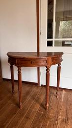 Antiek halfrond tafeltje met lade – Louis XVI stijl, Antiek en Kunst, Antiek | Meubels | Tafels, Ophalen