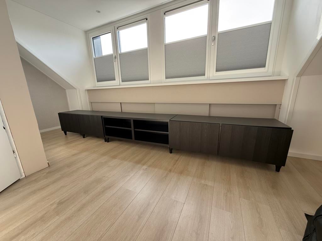 Tv kast IKEA, Huis en Inrichting, Kasten | Televisiemeubels, Ophalen, 100 tot 150 cm, Zo goed als nieuw, Minder dan 100 cm