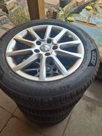 Aluminium velgen met All season banden, Ophalen