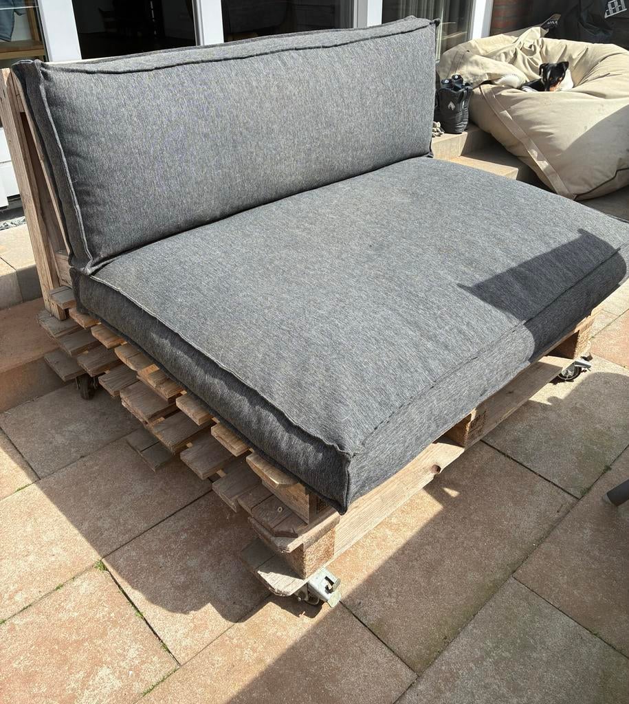 Pallet bank met kussen, Tuin en Terras, Zo goed als nieuw, Loungeset, Bank, Hout
