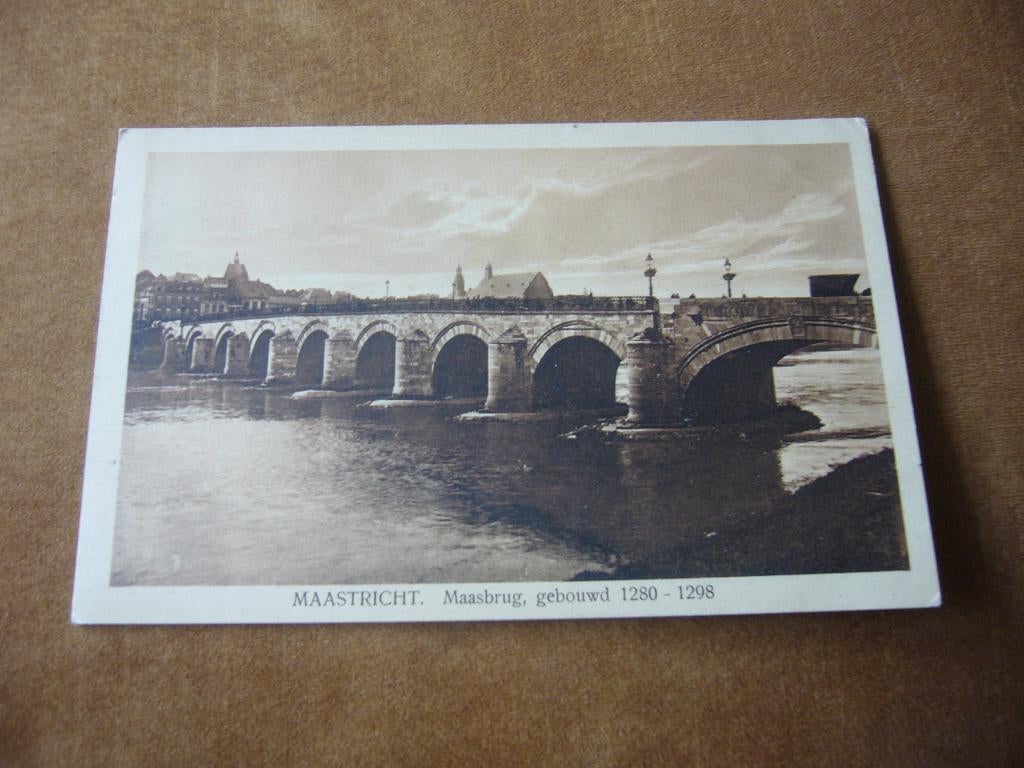 MAASTRICHT  =  MAASBRUG GEBOUWD 1280 - 1298, Ophalen of Verzenden, 1920 tot 1940, Ongelopen, Limburg