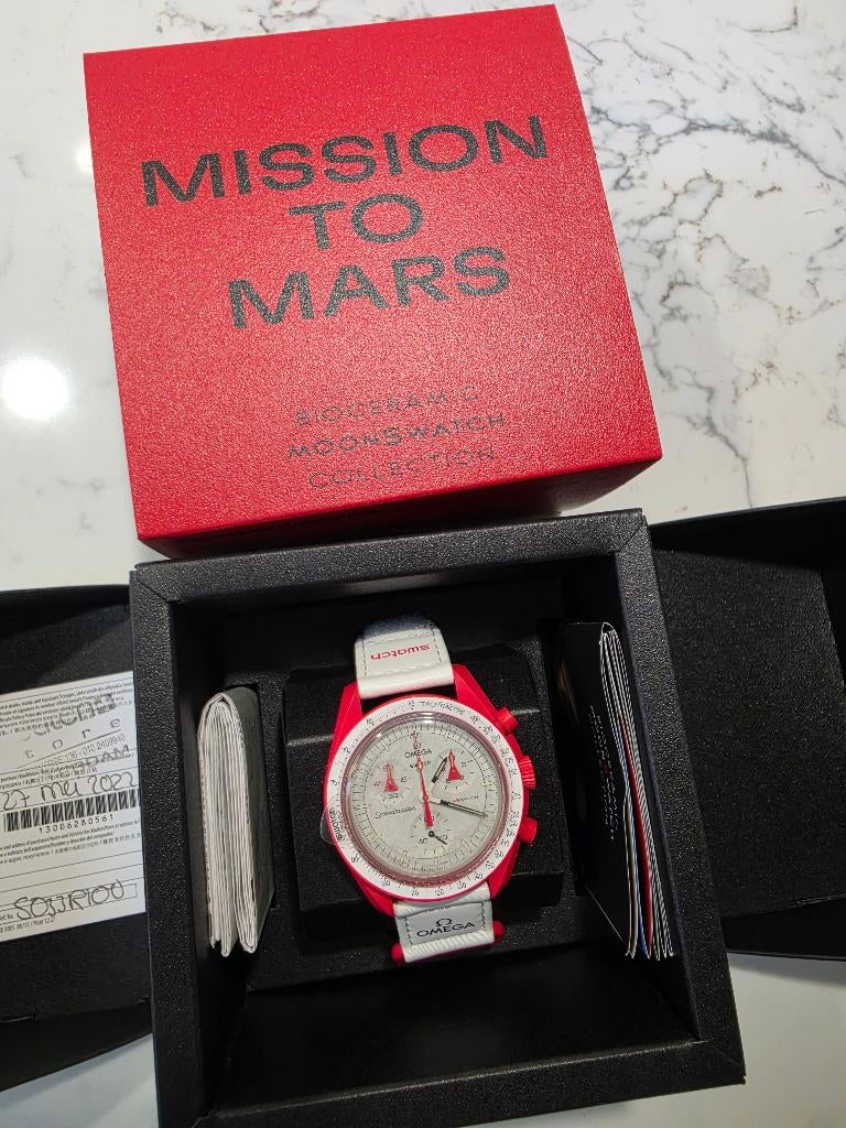 Omega x swatch mission to Mars watch, Kunststof, Nieuw, Kunststof, Ophalen of Verzenden