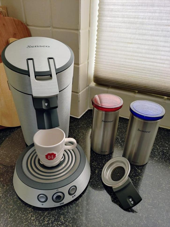 Mooie Philips Senseo Aluminium HD7840, Witgoed en Apparatuur, Koffiezetapparaten, Zo goed als nieuw, Koffiepads en cups, Koffiemachine