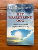 Het Waarderend Oog - Ronald van Domburg, Boeken, Ophalen of Verzenden, Gelezen, Overige onderwerpen